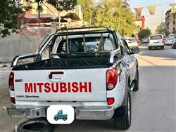 ميتسوبيشي L200